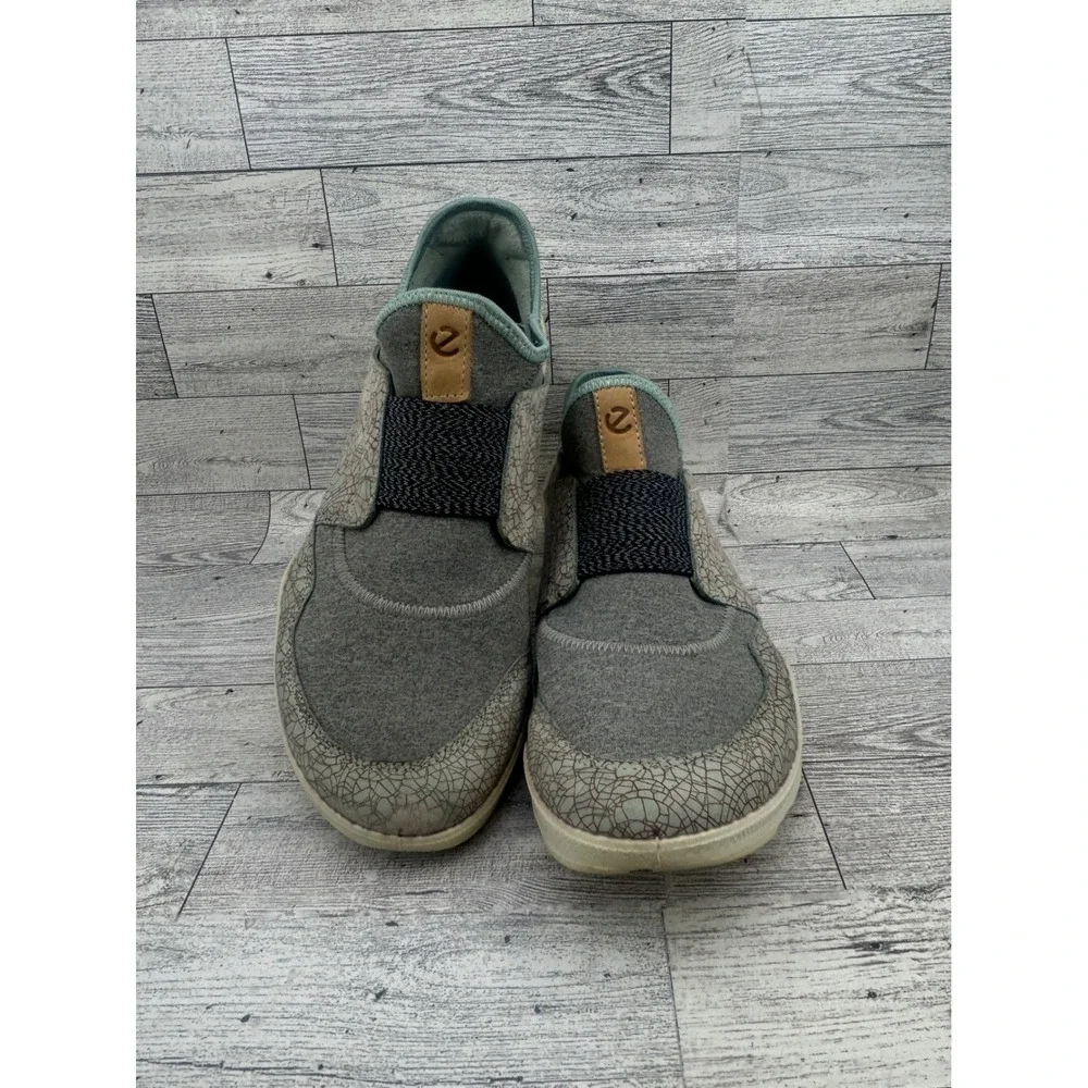 ECCO Biom Women Grey Sage Green Slip On Sneakers Crackle Pattern Sz 38 EU 7.5 US